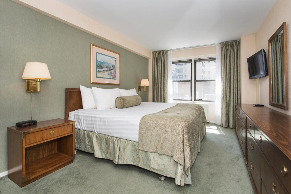 Murray Hill East Suites